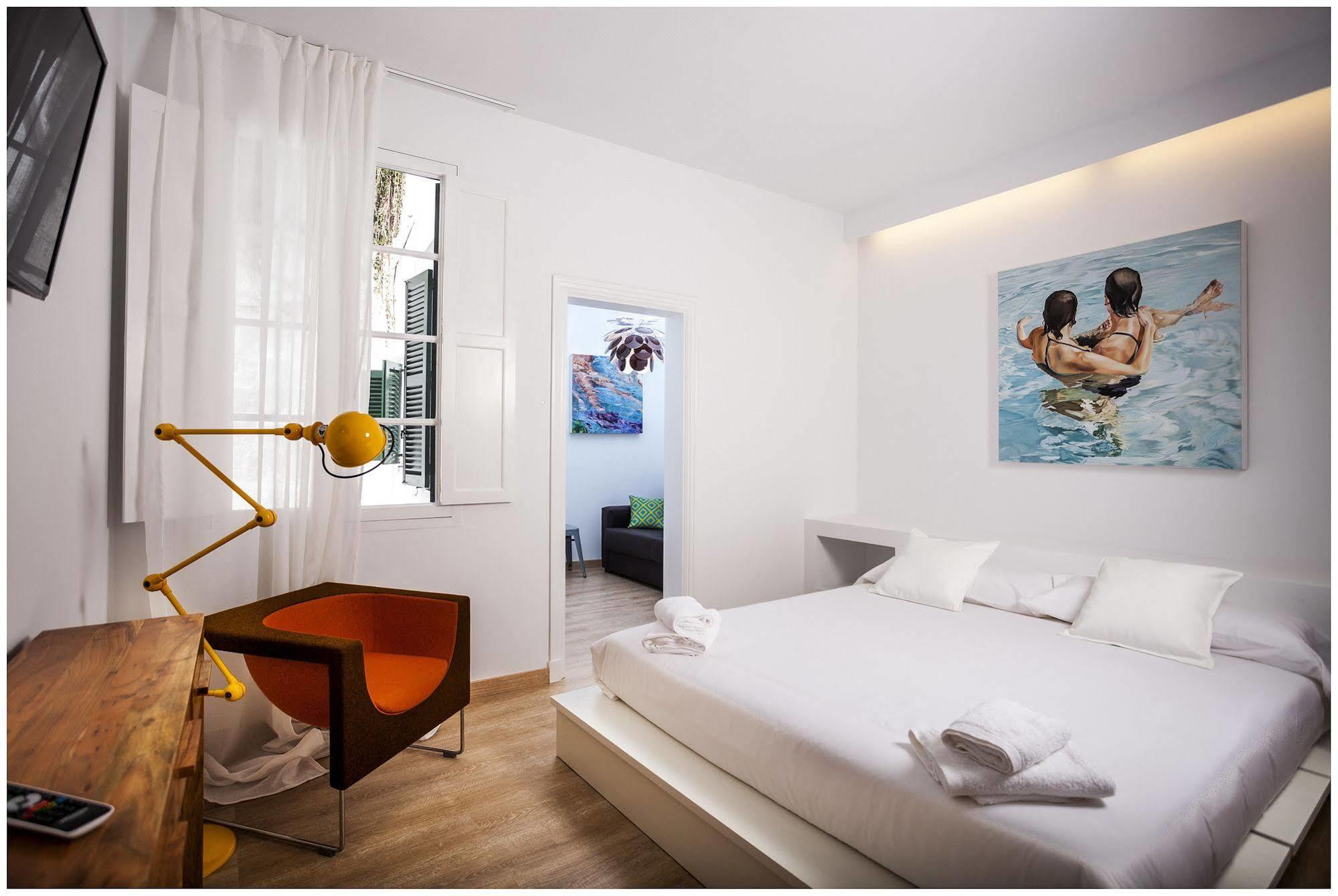 Cheap & Chic Hotel Ciutadella  Dış mekan fotoğraf