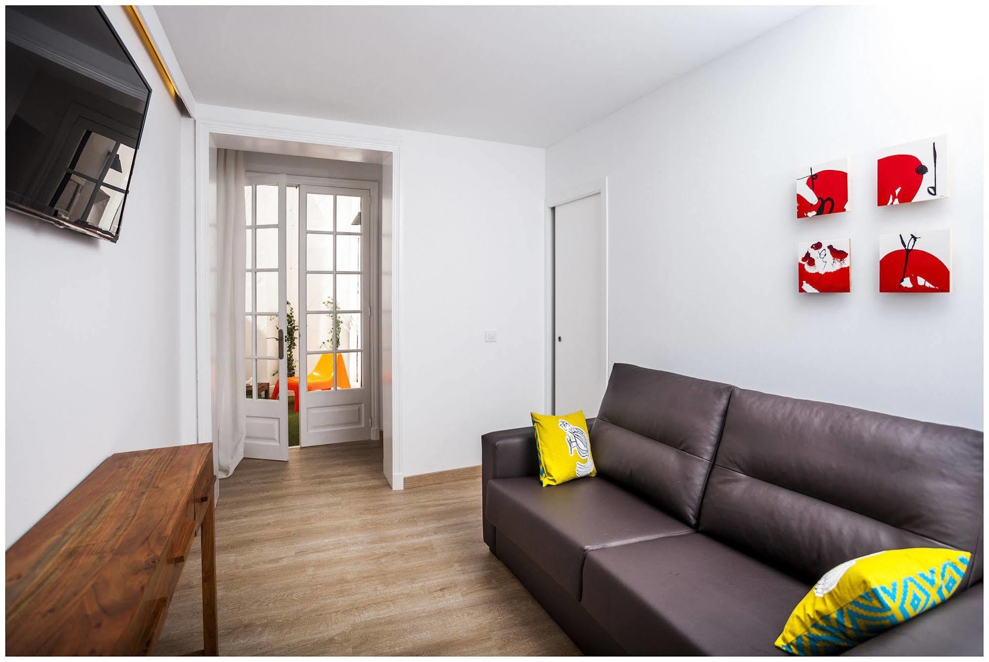 Cheap & Chic Hotel Ciutadella  Dış mekan fotoğraf