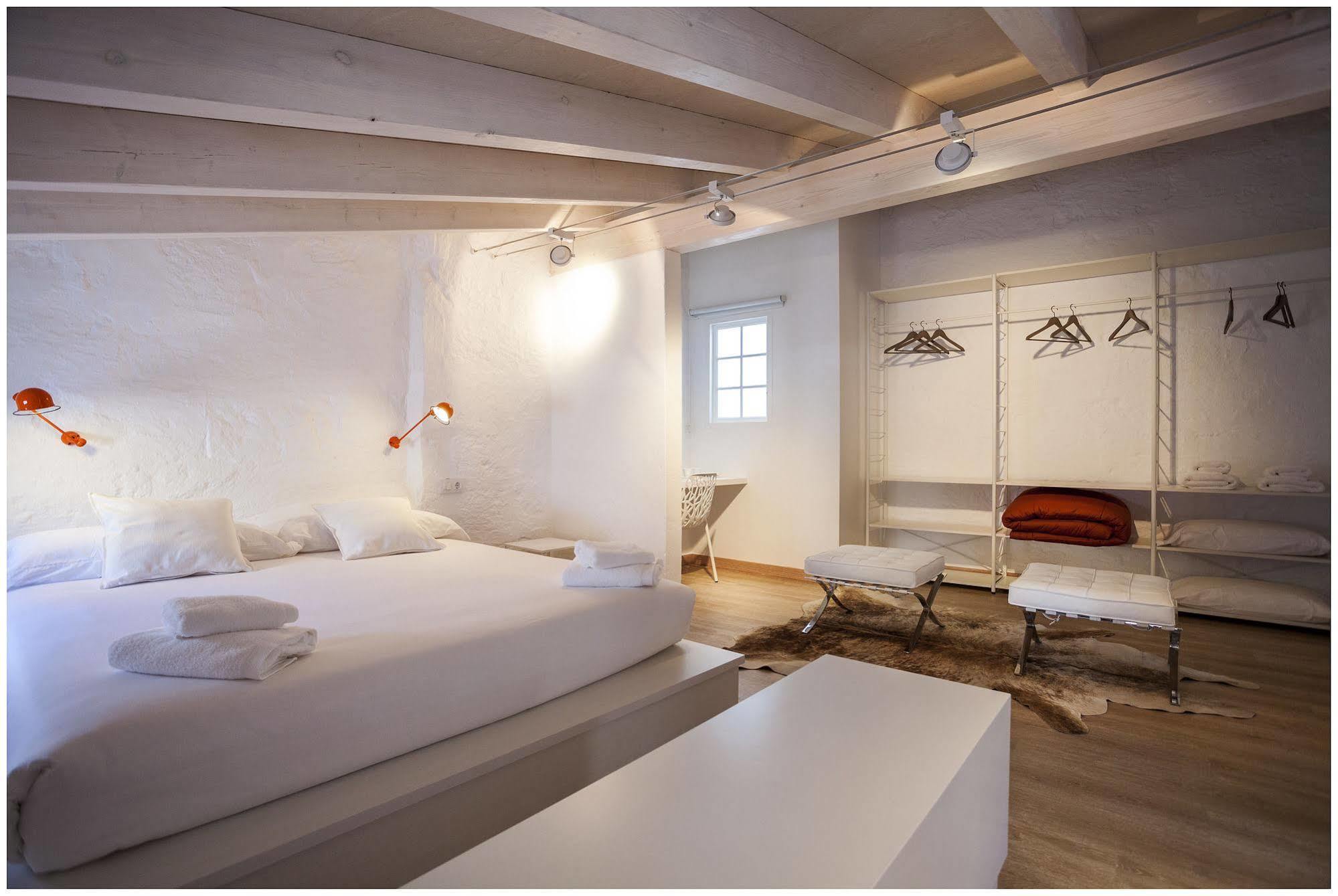 Cheap & Chic Hotel Ciutadella  Dış mekan fotoğraf